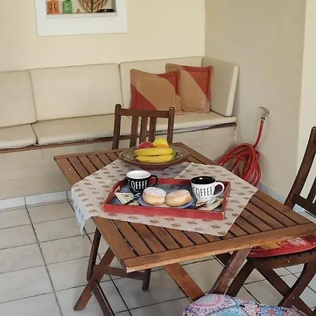 Natalys 2 Bedroom Gorgeous In Apartment *