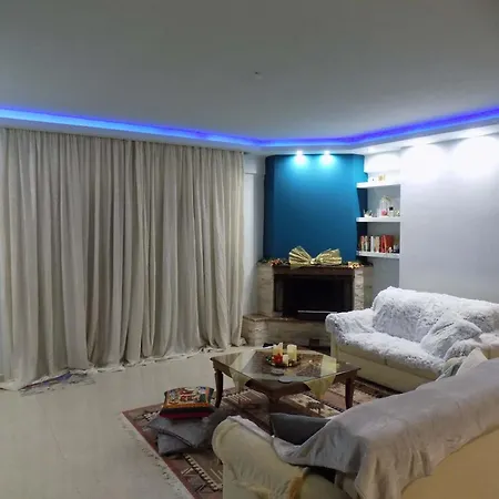 Natalys 2 Bedroom Gorgeous In Apartment *